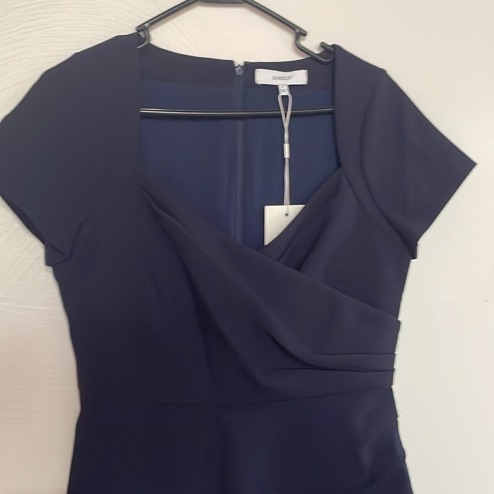 NWT LIKELY Kenrick side slit column gown - Picture 7 of 10
